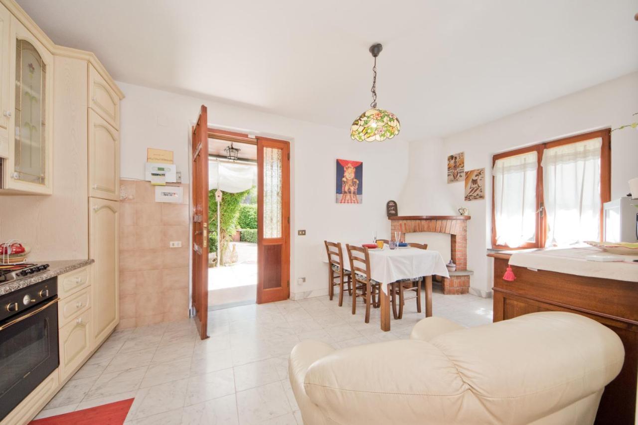 马里纳迪马萨La Casina Del Mare别墅 外观 照片